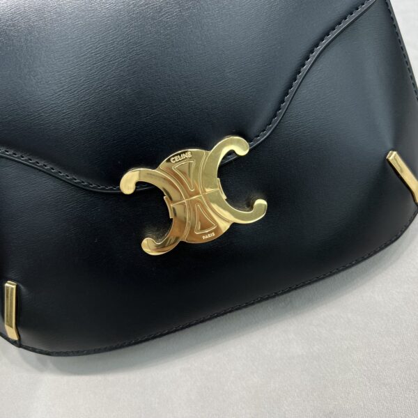 1:1 Replica Celine Chain Besace Triomphe Black For Women 10in/24.5cm 199273BF4.38NO
