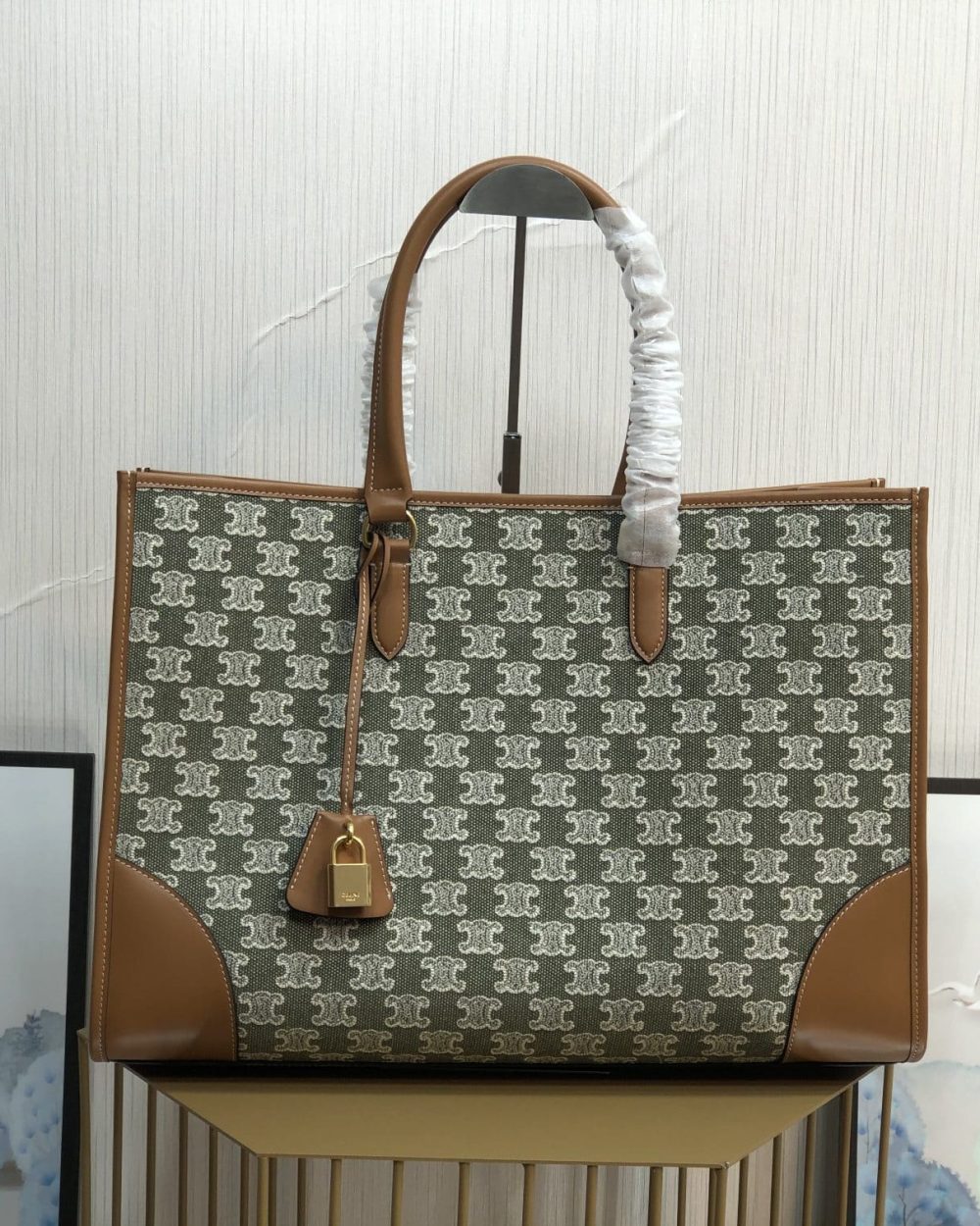 1:1 Replica Celine Horizontal Cabas In Textile With Triomphe Embroidery Khaki For Women 17in/43cm 197002CS8.15KH