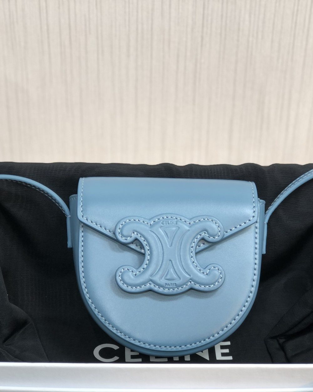 1:1 Replica Celine Mini Besace Cuir Triomphe Demin For Women 4in/11cm 10J303DPQ.07DD