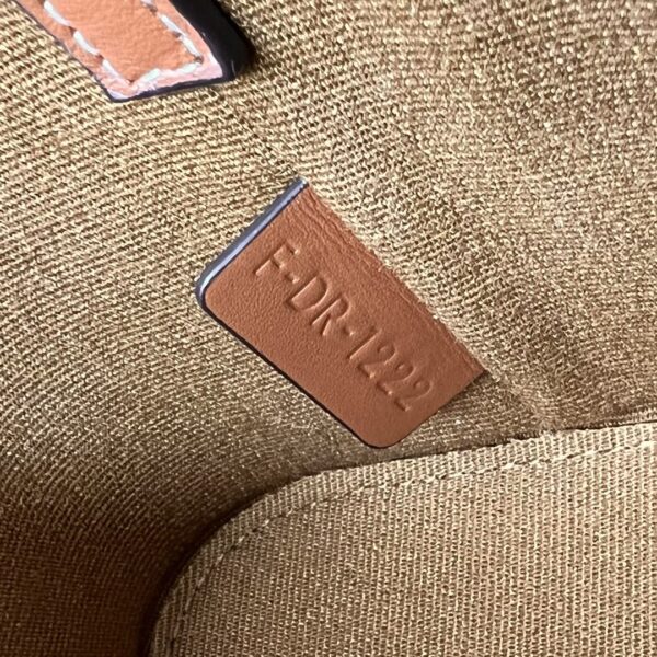 1:1 Replica Celine Small Box Cuir Triomphe In Triomphe Canvas Tan For Women 4in/11cm 199262EIN.04LU