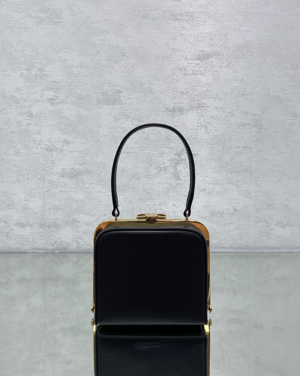 1:1 Replica Celine Triomphe Minaudiere Black For Women 4in/10cm