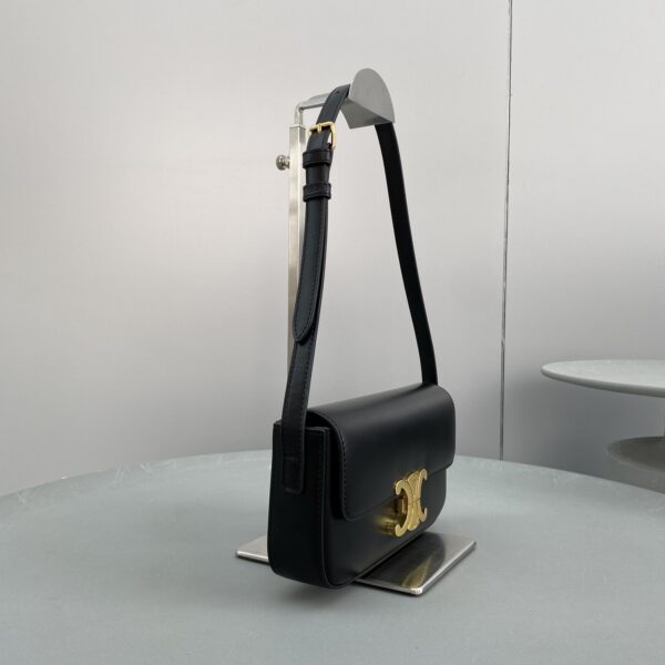 1:1 Replica Celine Triomphe Shoulder Bag Black For Women 8in/20cm 194143BF4.38NO