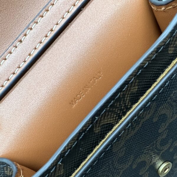 1:1 Replica Celine Vertical Mobile Pouch Triomphe Tan For Women 6in/19cm 10j092dqb.04LU