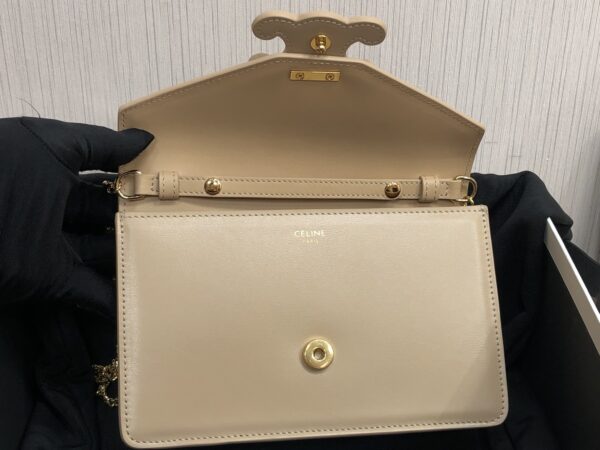 1:1 Replica Celine Wallet On Chain Triomphe Beige For Women 7in/19cm