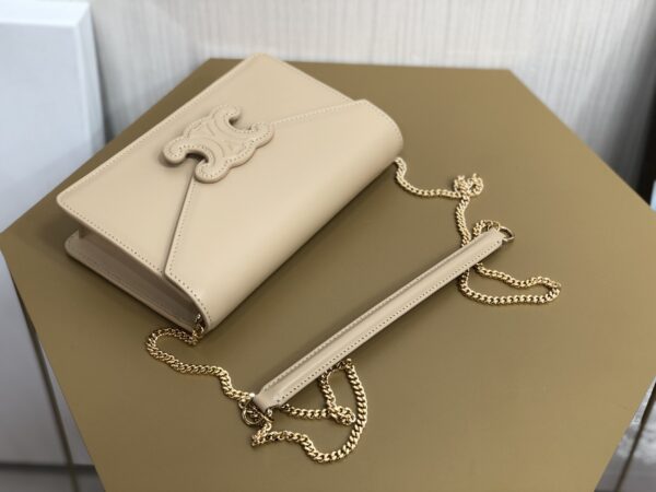 1:1 Replica Celine Wallet On Chain Triomphe Beige For Women 7in/19cm
