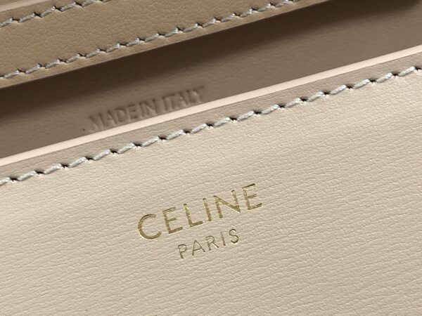 1:1 Replica Celine Wallet On Chain Triomphe Beige For Women 7in/19cm