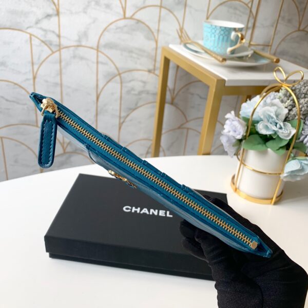 1:1 Replica Chanel 19 Matelasse Phone and Card Case Blue Bag For Women 19cm/7.5in