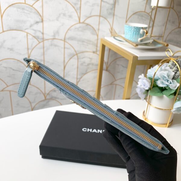 1:1 Replica Chanel 19 Matelasse Phone and Card Case Light Blue Bag For Women 19cm/7.5in