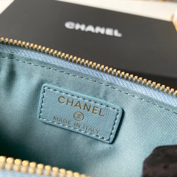 1:1 Replica Chanel 19 Matelasse Phone and Card Case Light Blue Bag For Women 19cm/7.5in