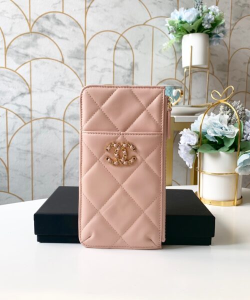 1:1 Replica Chanel 19 Matelasse Phone and Card Case Pink Bag For Women 19cm/7.5in