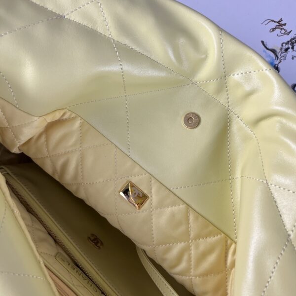 [REP 1:1] Chanel 22 Medium Handbag Yellow/Grey/Brown/Dark Blue/Pink/Jade Green/White For Women 37cm / 14.5in