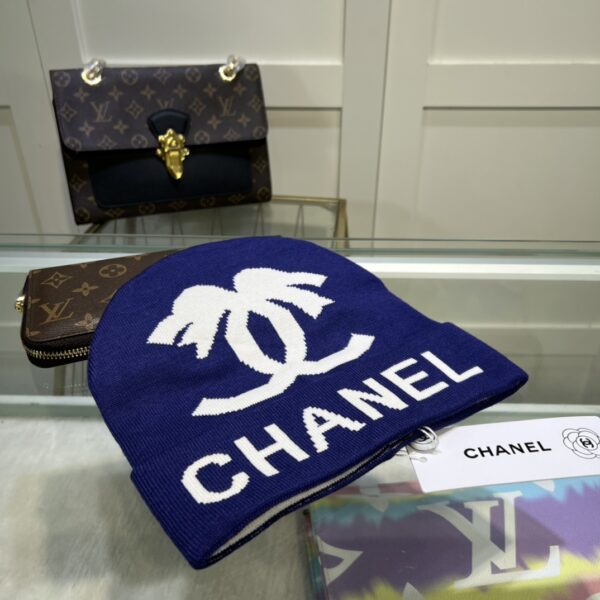 Chanel Beanie In Blue