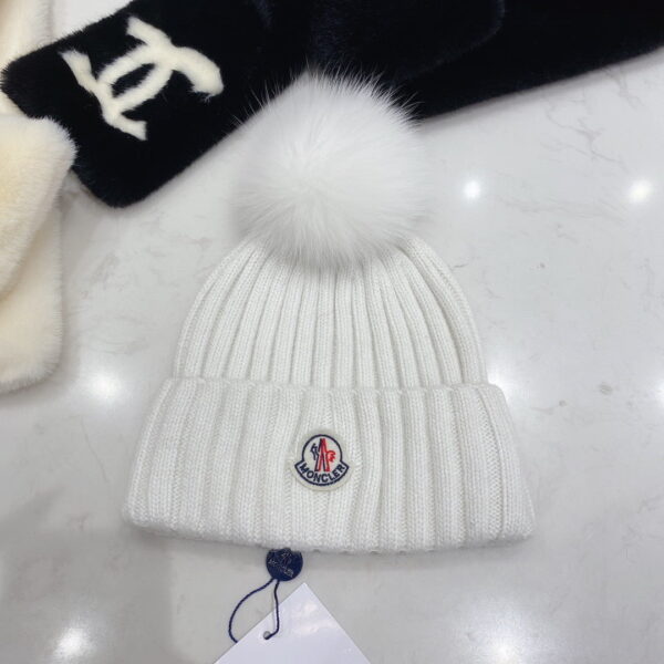 Chanel Beanie White