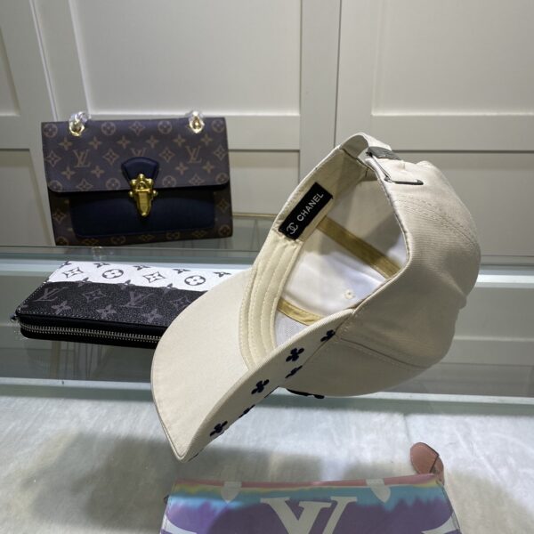 Chanel Cap Beige