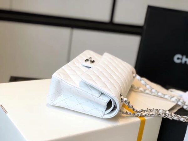 [REP 1:1] Chanel Classic Medium Flapbag Silver Hardware White 10in/25.5cm