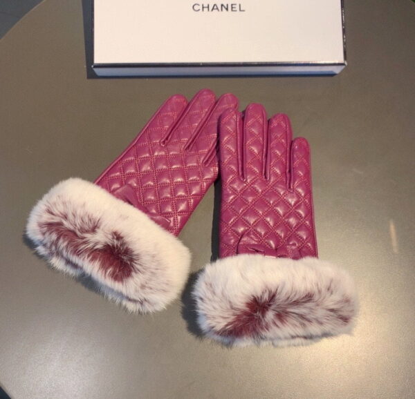 Chanel Gloves In Pink