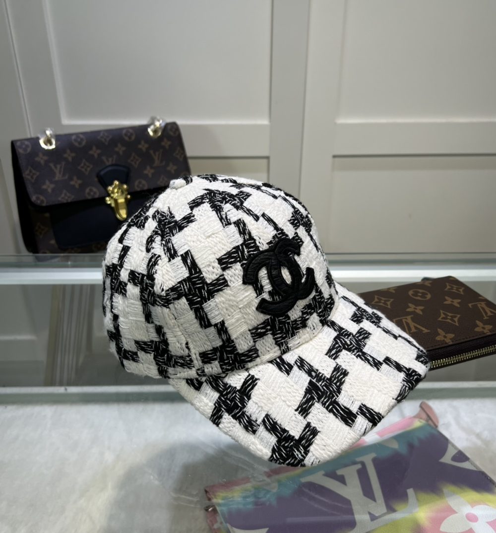 Chanel Hat Black/White