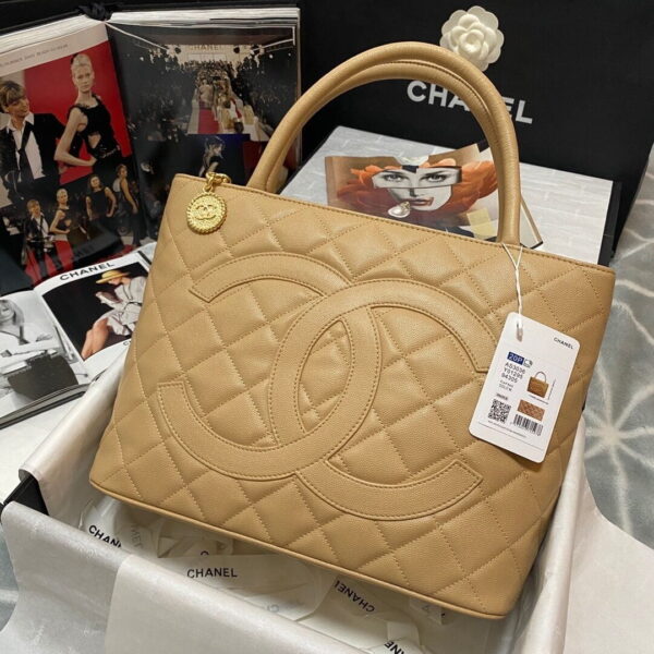 [REP 1:1] Chanel Medallion Tote Gold Hardware Caviar Yellow For Women, Women's Handbags, Shoulder Bags 11.8in/30cm
