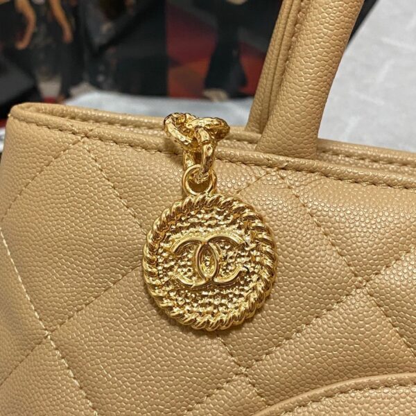 [REP 1:1] Chanel Medallion Tote Gold Hardware Caviar Yellow For Women, Women's Handbags, Shoulder Bags 11.8in/30cm
