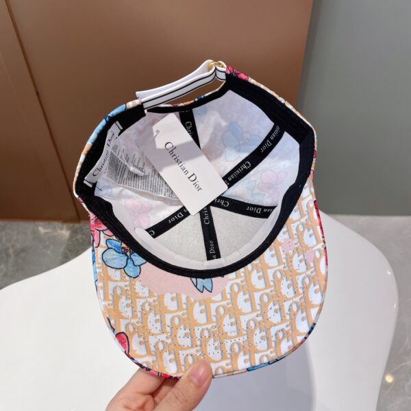 Christian Dior Baseball Cap White/Beige Cap