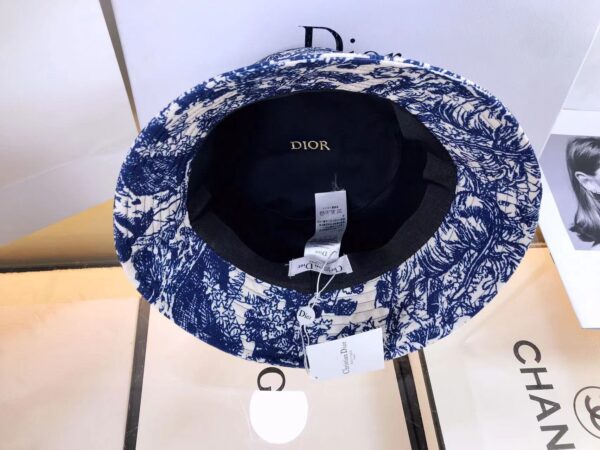 Christian Dior Jack Dior Bucket Hat With Multiple Color
