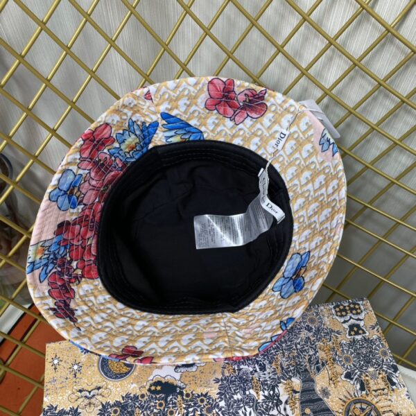 Christian Dior Jack Dior Bucket Hat With Multiple Color