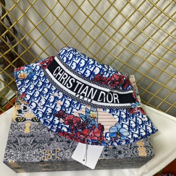 Christian Dior Jack Dior Bucket Hat With Multiple Color