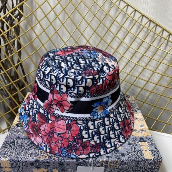 Christian Dior Jack Dior Bucket Hat With Multiple Color