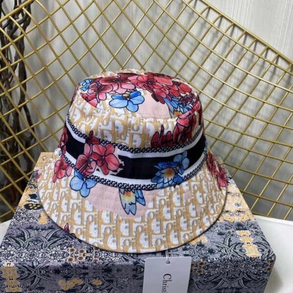 Christian Dior Jack Dior Bucket Hat With Multiple Color