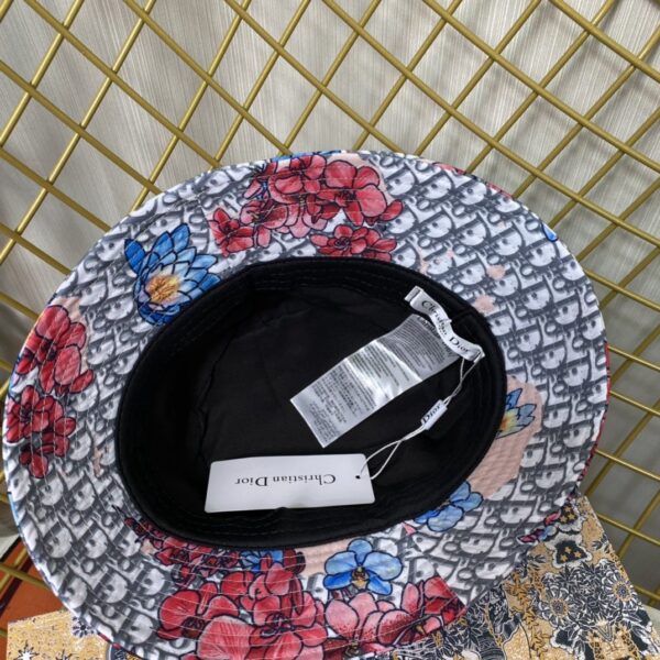 Christian Dior Jack Dior Bucket Hat With Multiple Color