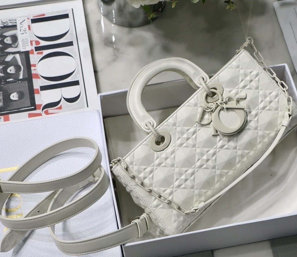 1:1 Replica Christian Dior Lady D-Joy Bag White Macrocannage Technical Fabric, White, For Women Women's Handbags, 26cm CD M0540OTID_M933