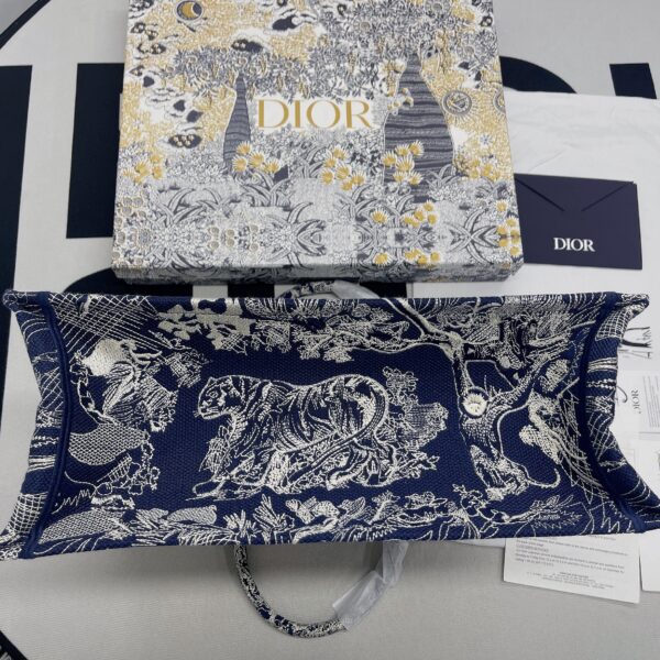 1:1 Replica Christian Dior Large Dior Book Tote Blue Multicolor, For Women, Women’s Handbags 16.5in/42cm CD M1286ZRGO_M928