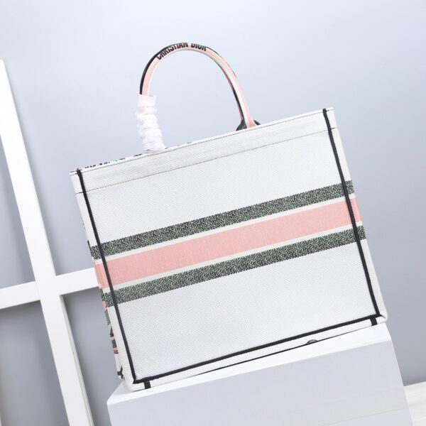 1:1 Replica Christian Dior Large Dior Book Tote Multicolor, For Women, Women’s Handbags 16.5in/42cm CD