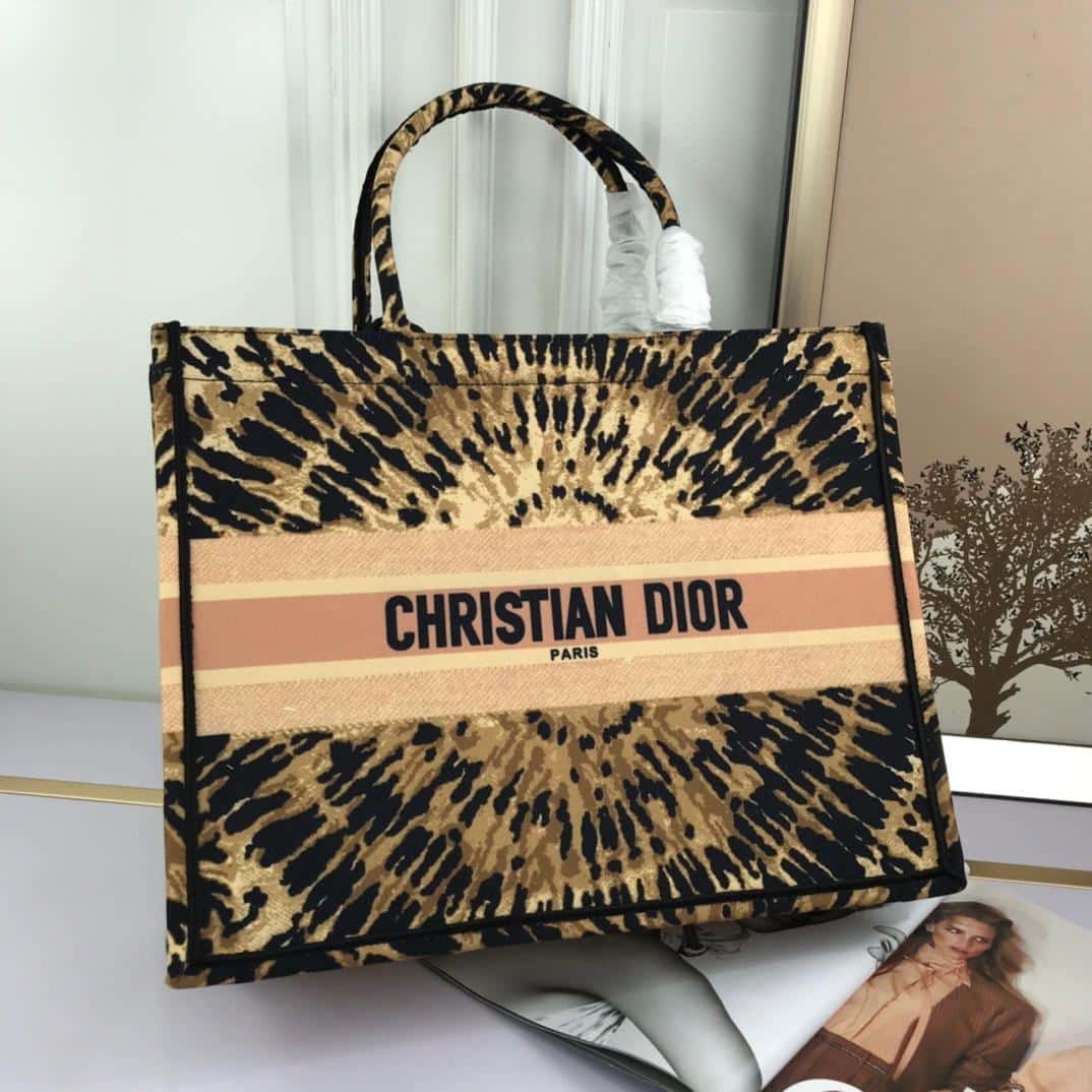 1:1 Replica Christian Dior Large Dior Book Tote Multicolor Tie & Dior Embroidery, Multicolor, For Women Women’s Handbags, Shoulder Bags, 42cm CD M1286ZJAI M884 1 1:1 Replica Christian Dior Large Dior Book Tote Multicolor Tie & Dior Embroidery, Multicolor, For Women Women’s Handbags, Shoulder Bags, 42cm CD M1286ZJAI M884