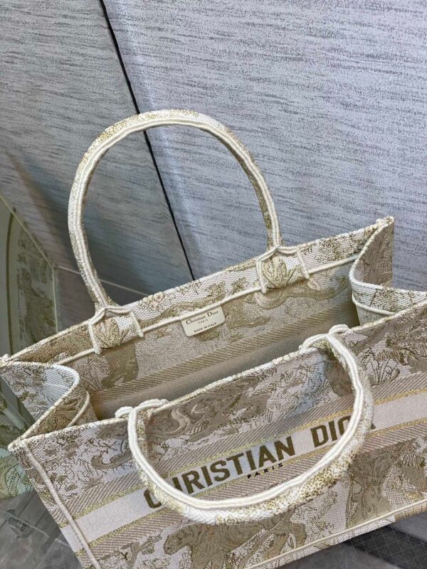 1:1 Replica Christian Dior Medium Dior Book Tote Gold-Tone Toile de Jouy Embroidery, Gold, For Women Women’s Handbags, 36cm CD M1296ZTQO_M01E