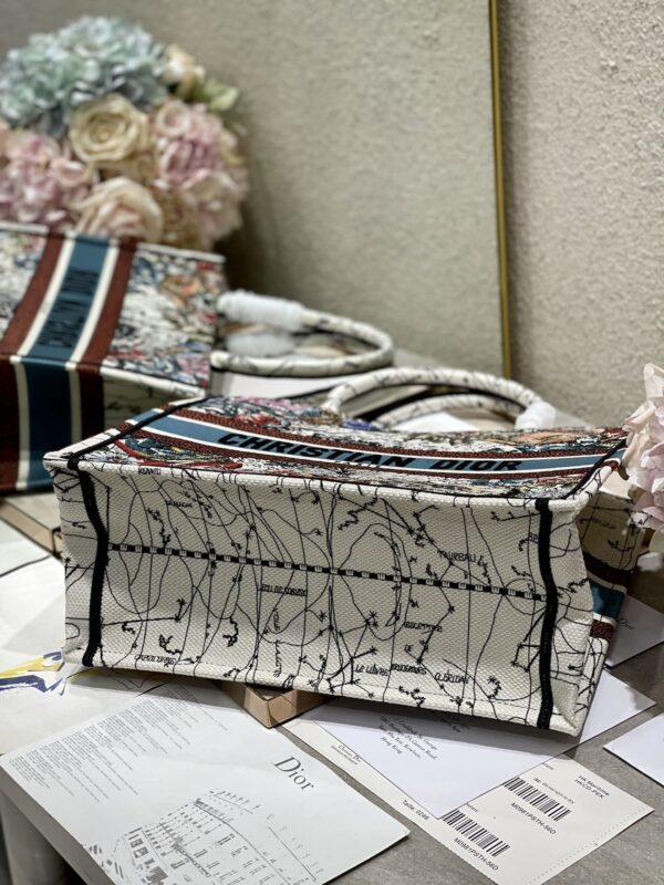 1:1 Replica Christian Dior Medium Dior Book Tote Latte Multicolor Dior Zodiac Embroidery, Latte Multicolor, For Women Women’s Handbags, Shoulder Bags, 36cm CD
