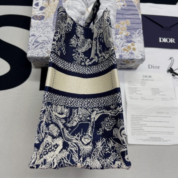 1:1 Replica Christian Dior Small Dior Book Tote Blue, For Women, Women’s Handbags 26.5cm/10.5in CD M1265ZRGO_M928