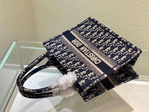 1:1 Replica Christian Dior Small Dior Book Tote Blue, For Women, Women’s Handbags 26.5cm/10.5in CD M1265ZRIW_M928