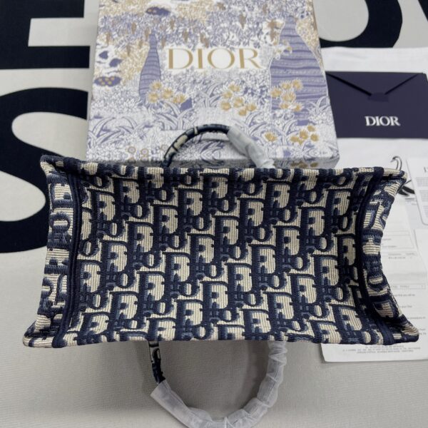 1:1 Replica Christian Dior Small Dior Book Tote Blue, For Women, Women’s Handbags 26.5cm/10.5in CD M1265ZRIW_M928