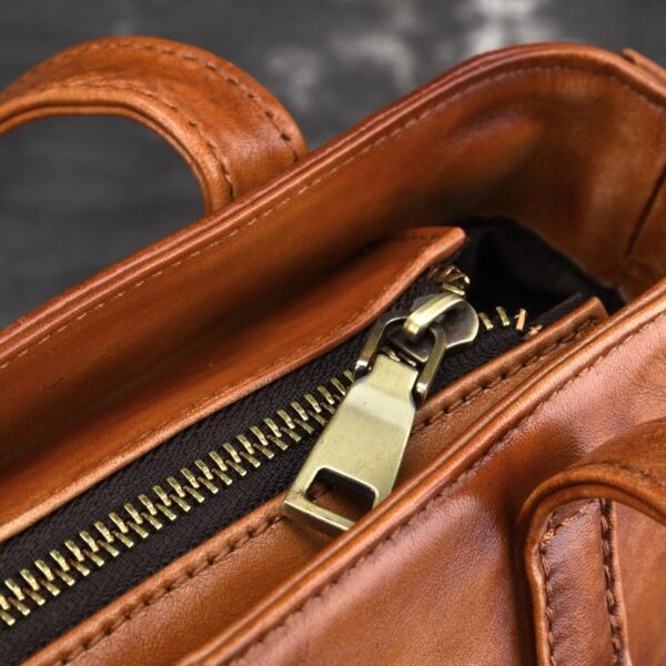 CO02 - WOMEN'S FASHION BAG.
