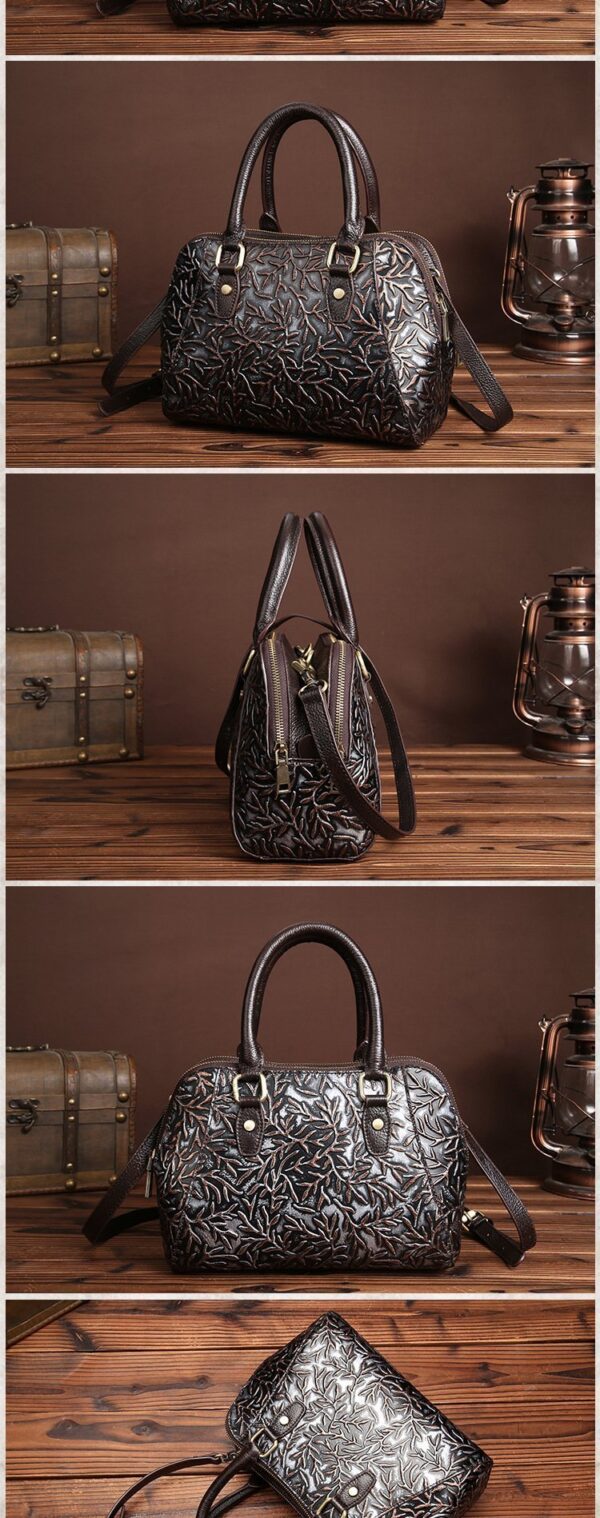 CO11 - WOMEN'S FASHION BAG.