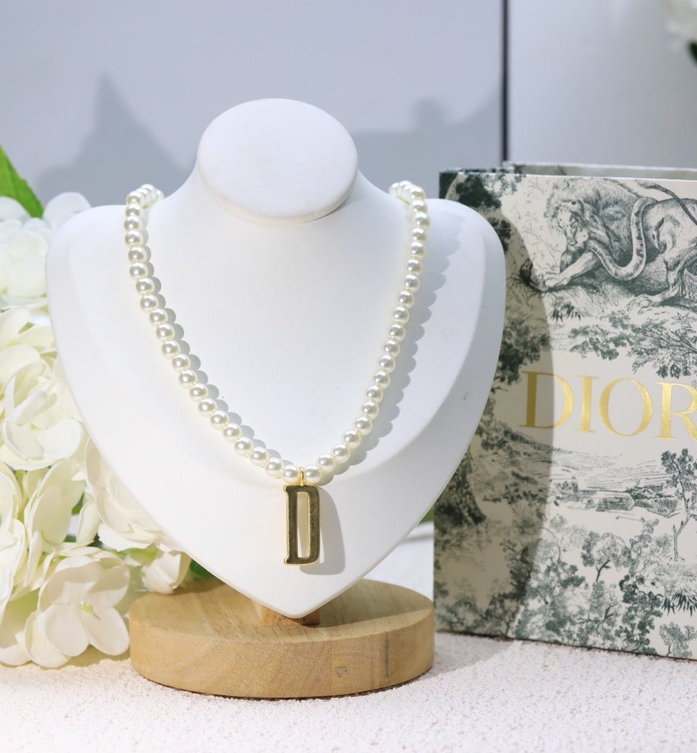 Dior Necklace