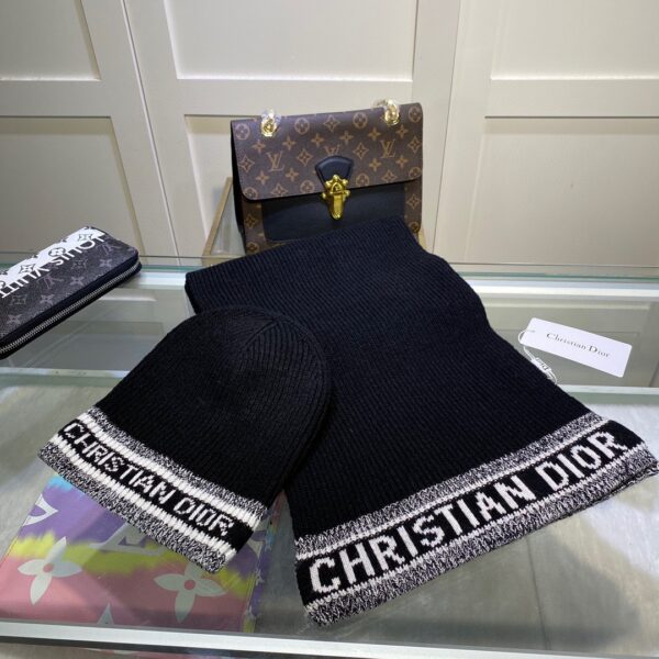 Dior Pompom Beanie & Scarf Set In Black
