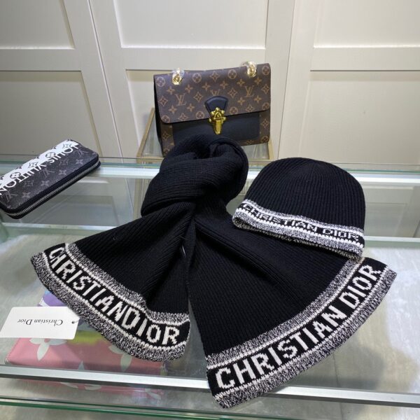 Dior Pompom Beanie & Scarf Set In Black