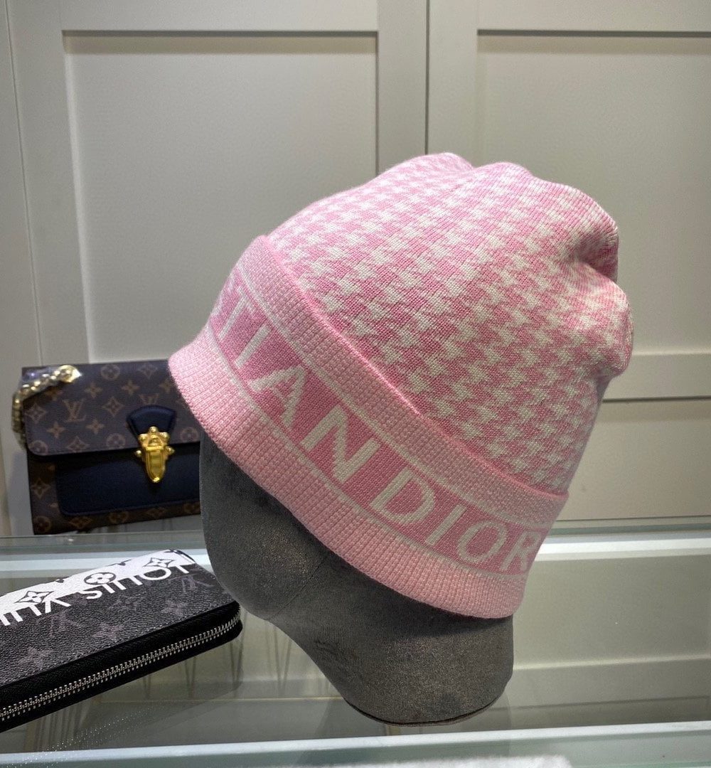 Dior Pompom Beanie In Pink