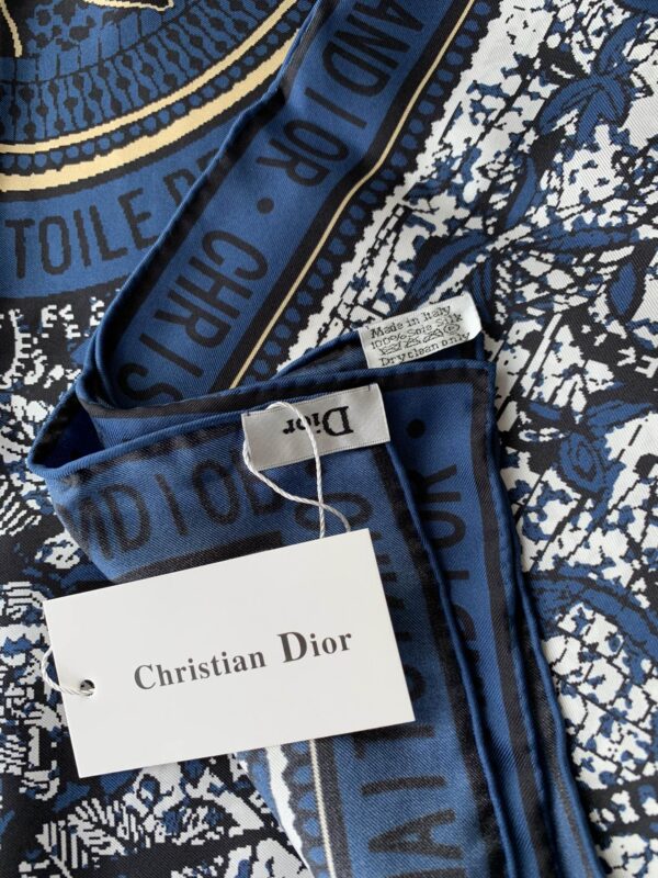 Dior Toile de Jouy Carnivora 90 Square Scarf Blue 35in/90cm
