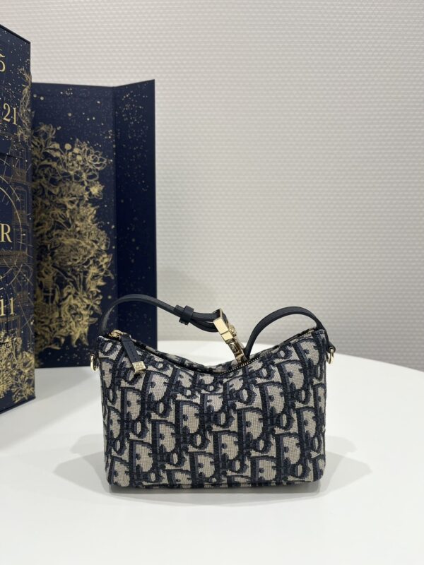 1:1 Replica Diortravel Nomad Pouch Blue For Women 6in/ 15cm