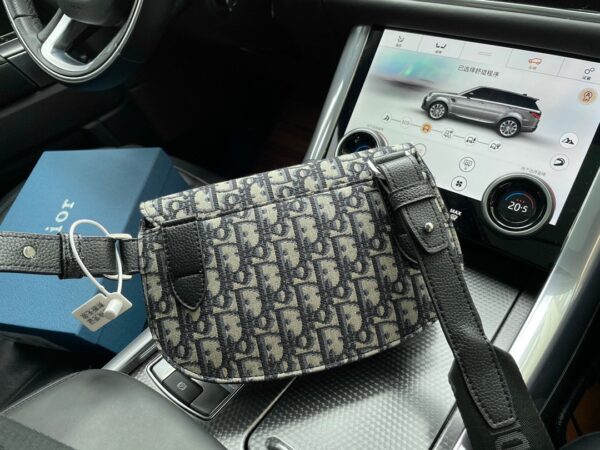 DM5044 - Dior Fashion Bag