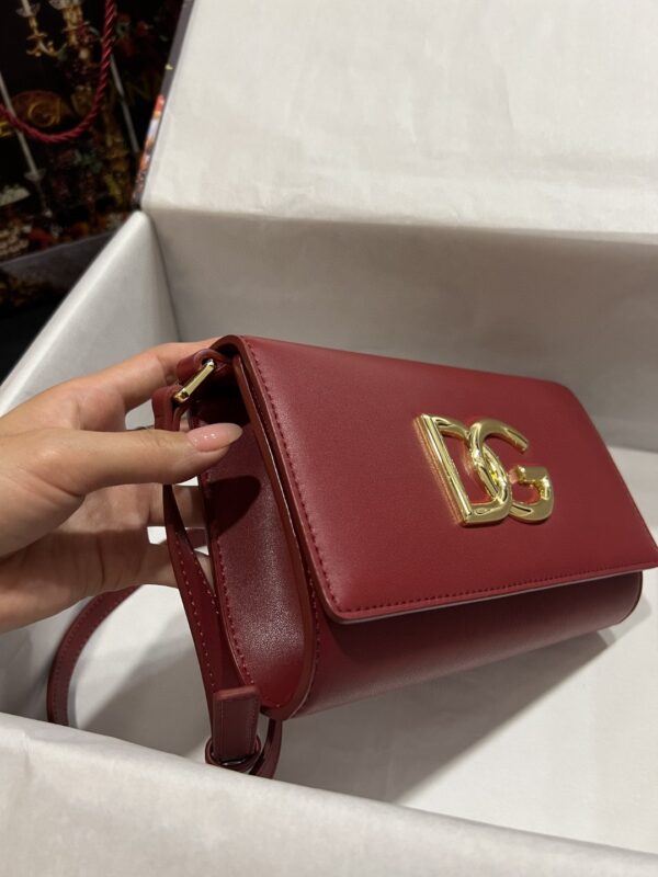 Dolce & Gabbana 3.5 Clutch Burgundy For Women 8.3in/21cm DG