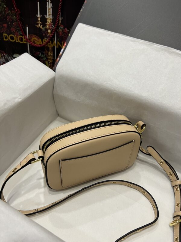 Dolce & Gabbana Crossbody 3.5 Bag Beige For Women 7.5in/19cm DG BB7095AW57680404